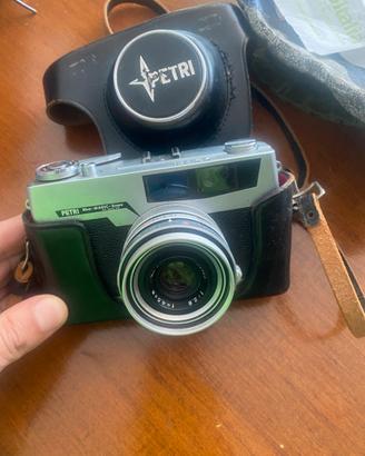 Macchina fotografica anni ‘70 Petri
