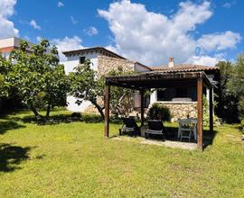 Splendida villa Indipendente con vista mare