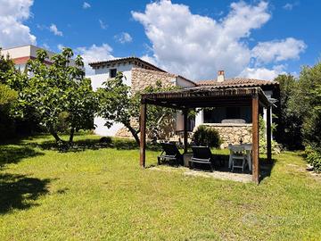 Splendida villa Indipendente con vista mare