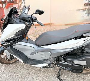 Scooter  125 malaguti  2025