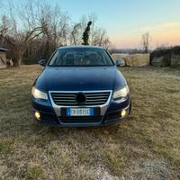 VW Passat B6 berlina