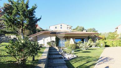 VILLA SINGOLA A SOIANO DEL LAGO