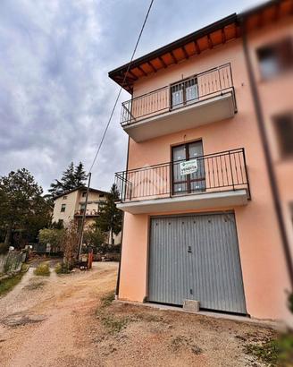 3 LOCALI A GUALDO TADINO