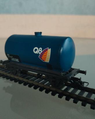 Rivarossi Carro cisterna Q8 - FS - Scala H0 / 1:87