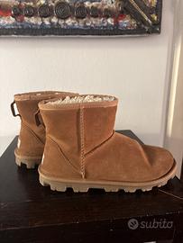 Ugg bassi