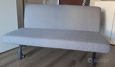 Divano letto Ikea modello LYCKSELE LOVAS