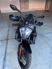 KTM 890 adventure