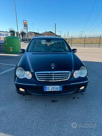 Mercedes Benz w203 c 200 cdi (elegance)