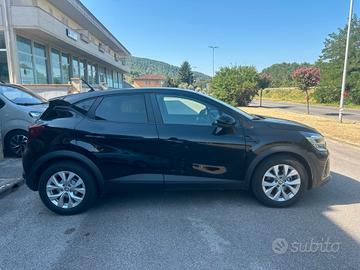 Renault Captur Full Hybrid E-Tech 145 CV Business