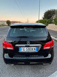 Mercedes classe B 180d automatic amg
