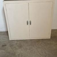 Credenza antica laccata bianca