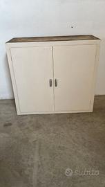 Credenza antica laccata bianca