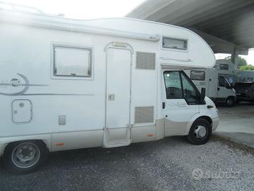 VENDI CAMPER MANSARDATO