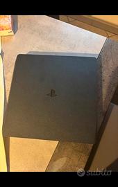  PS4 slim con volante, prezzo trattabile 