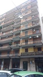Via C. BATTISTI zona Via O.Flacco- RISTRUTTURATO