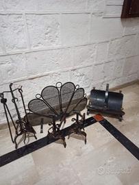 Kit accessori camino in ferro battuto e ottone 