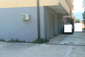 Amaseno (FR) locale commerciale