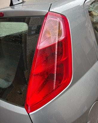 Fari Posteriori Grande Punto