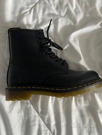 Dr. Martens 1460 Smooth - Nere - Taglia 38 - NUOVE