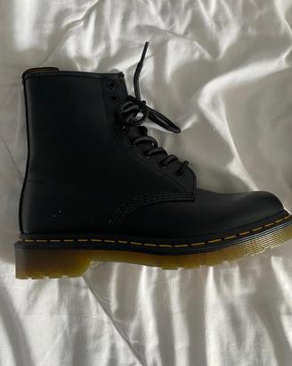 Dr. Martens 1460 Smooth - Nere - Taglia 38 - NUOVE