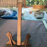 Ancora in legno artigianale