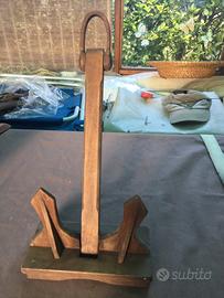 Ancora in legno artigianale