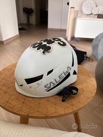 Casco alpinismo salewa