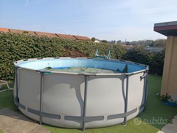 piscina 4,50 x4, 50 con scaletta e motore