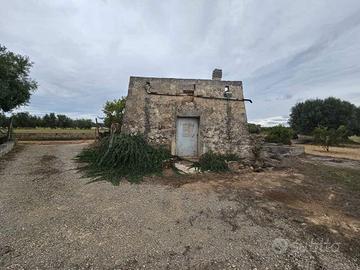 Vendita trullo con terreno c.da Eredità'