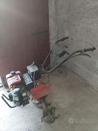 Motozappa per nuclei d api