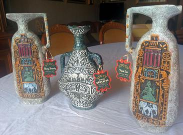 Due Caraffe ed una Anfora vtg