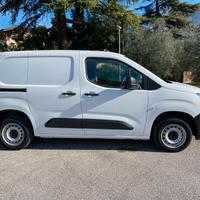 Citroen Berlingo BlueHDi 100cv Van furgone >Nuovo 