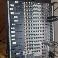 mixer soundcraft EFX 12
