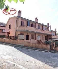 Villetta a schiera di 150 m² con 5 locali e box au