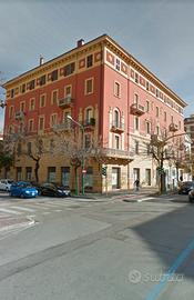 Camera matrimoniale in palazzo di pregio