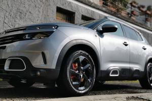 Citroen C5 aircross hybrid plug-in 225 cv