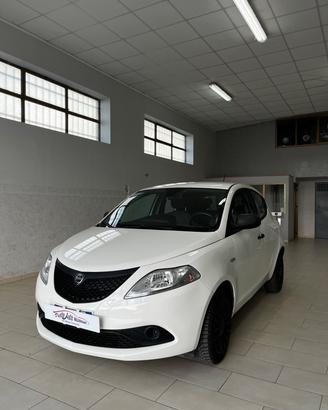 LANCIA YPSILON 1.0 FireFly 5 porte S&S Hybrid Ecoc