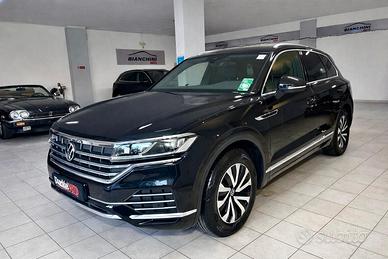 Volkswagen Touareg 3.0 V6 TDI SCR Elegance SoP. Pn
