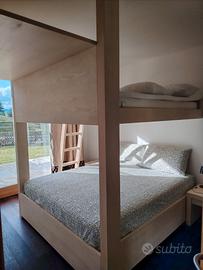 Letto a castello matrimoniale + comodini e armadio