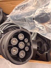 BMW Flexible Fast Charger Starter Kit Type 2 nuovo