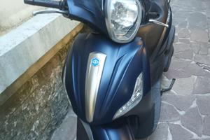 Piaggio beverly 350cc 2021