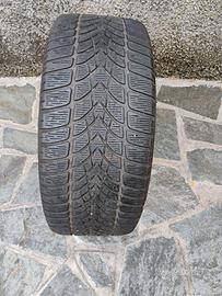 4 Cerchi e gomme invernali Dunlop 245/40 R18