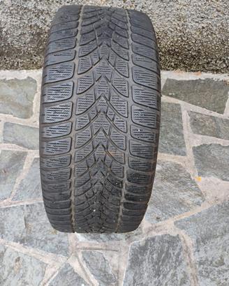 4 Cerchi e gomme invernali Dunlop 245/40 R18