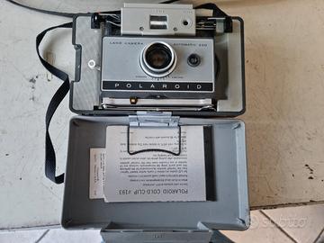 Polaroid Land Camera 230 automatic con valigia acc