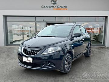 Lancia Ypsilon III 1.0 firefly hybrid Gold CON TEL