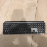 Logitech MX Keys