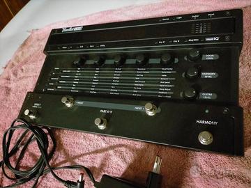 Vocalist Digitech live 5