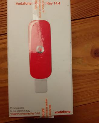 Chiavetta internet Vodafone 14.4 completa