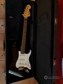 Chitarra elettrica Squiier