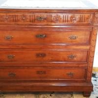 cassettiera in legno